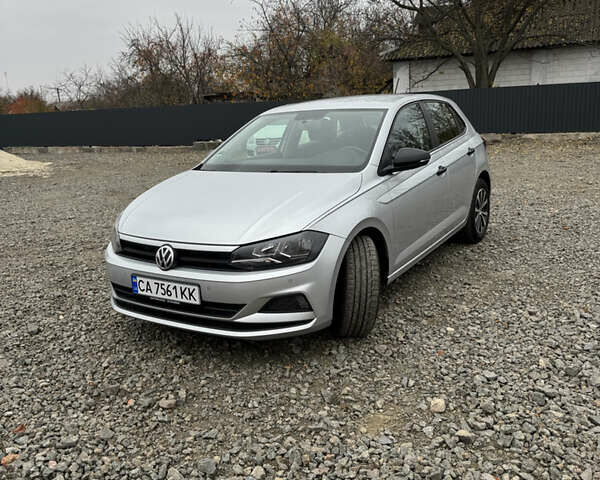 Серый Фольксваген Поло, объемом двигателя 1.6 л и пробегом 205 тыс. км за 12700 $, фото 4 на Automoto.ua