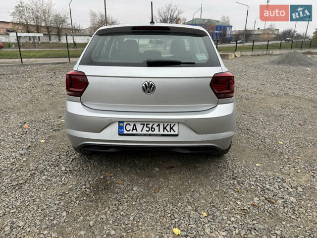 Серый Фольксваген Поло, объемом двигателя 1.6 л и пробегом 205 тыс. км за 12700 $, фото 8 на Automoto.ua