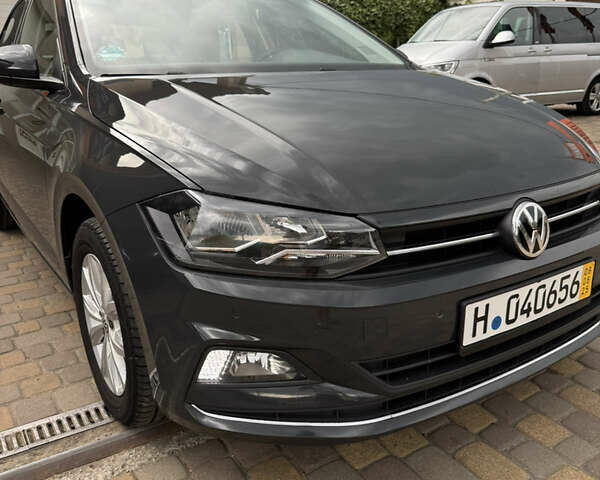 Серый Фольксваген Поло, объемом двигателя 1 л и пробегом 220 тыс. км за 14500 $, фото 30 на Automoto.ua