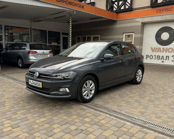 Серый Фольксваген Поло, объемом двигателя 1 л и пробегом 220 тыс. км за 14500 $, фото 8 на Automoto.ua