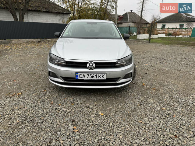 Серый Фольксваген Поло, объемом двигателя 1.6 л и пробегом 205 тыс. км за 12700 $, фото 7 на Automoto.ua