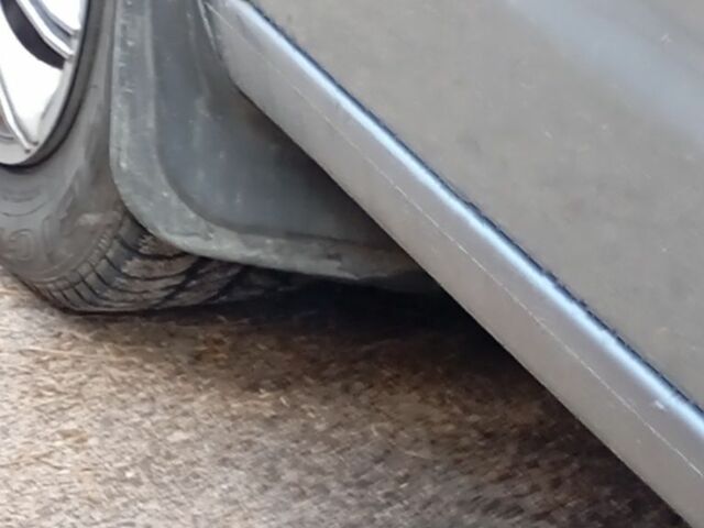 Серый Фольксваген Поло, объемом двигателя 1.4 л и пробегом 300 тыс. км за 4200 $, фото 7 на Automoto.ua