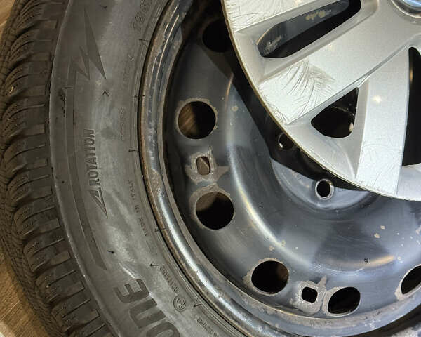 Серый Фольксваген Поло, объемом двигателя 1.6 л и пробегом 105 тыс. км за 7499 $, фото 27 на Automoto.ua