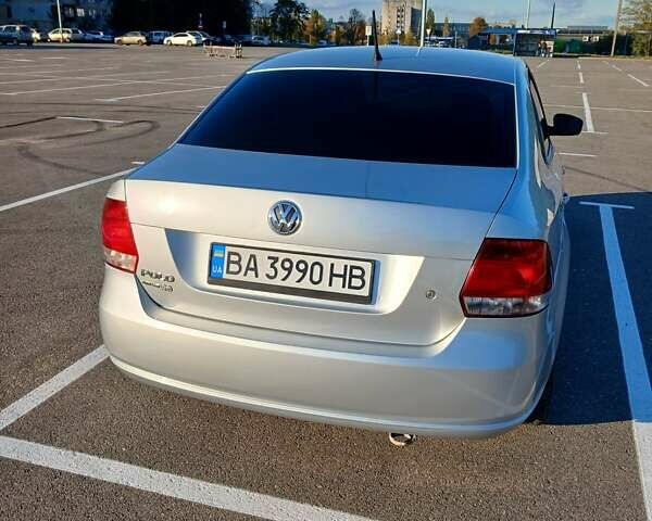 Сірий Фольксваген Поло, об'ємом двигуна 1.6 л та пробігом 154 тис. км за 8000 $, фото 5 на Automoto.ua