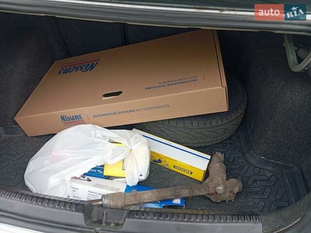 Серый Фольксваген Поло, объемом двигателя 1.6 л и пробегом 250 тыс. км за 6900 $, фото 21 на Automoto.ua
