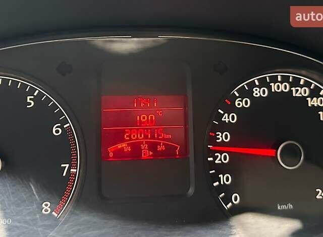 Серый Фольксваген Поло, объемом двигателя 1.6 л и пробегом 280 тыс. км за 6500 $, фото 1 на Automoto.ua