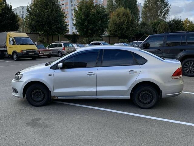 Сірий Фольксваген Поло, об'ємом двигуна 1.6 л та пробігом 300 тис. км за 4200 $, фото 6 на Automoto.ua