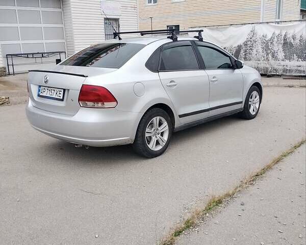 Сірий Фольксваген Поло, об'ємом двигуна 1.6 л та пробігом 250 тис. км за 4850 $, фото 9 на Automoto.ua