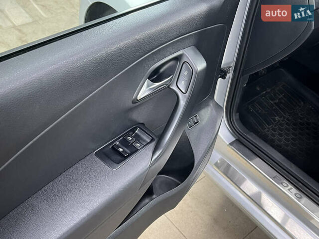 Серый Фольксваген Поло, объемом двигателя 1.6 л и пробегом 108 тыс. км за 6990 $, фото 7 на Automoto.ua