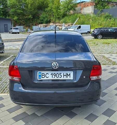 Серый Фольксваген Поло, объемом двигателя 1.6 л и пробегом 89 тыс. км за 7000 $, фото 6 на Automoto.ua