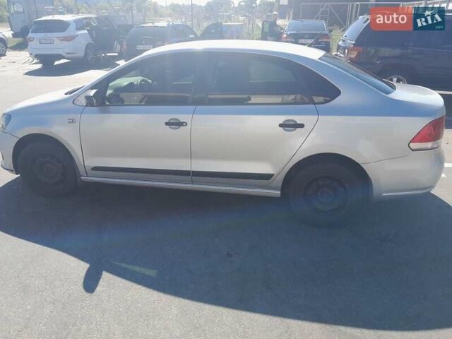 Серый Фольксваген Поло, объемом двигателя 1.6 л и пробегом 213 тыс. км за 5500 $, фото 8 на Automoto.ua