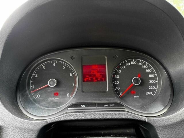 Серый Фольксваген Поло, объемом двигателя 1.6 л и пробегом 330 тыс. км за 5390 $, фото 13 на Automoto.ua