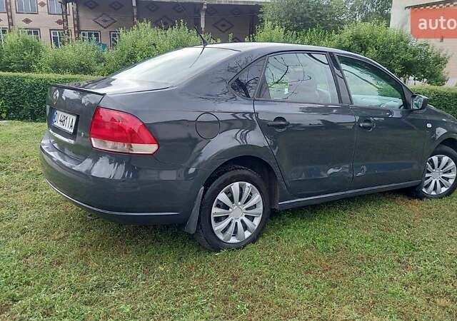 Серый Фольксваген Поло, объемом двигателя 1.6 л и пробегом 200 тыс. км за 4550 $, фото 23 на Automoto.ua