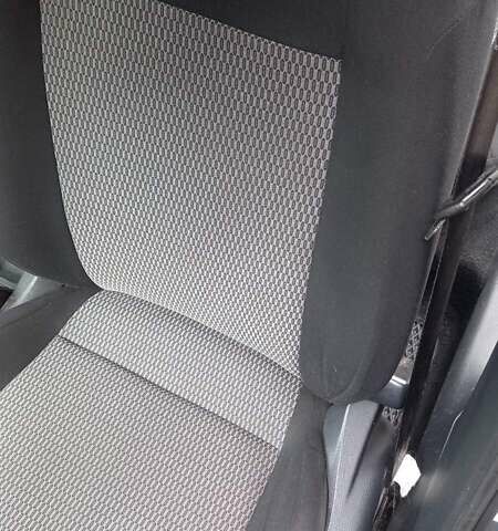 Серый Фольксваген Поло, объемом двигателя 1.6 л и пробегом 200 тыс. км за 4550 $, фото 12 на Automoto.ua