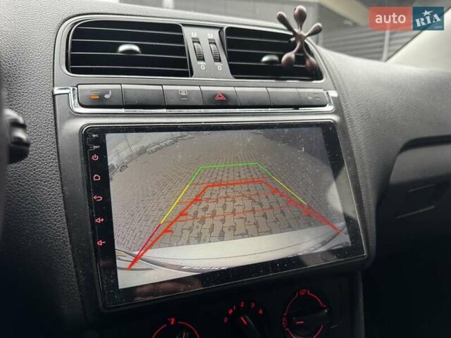 Серый Фольксваген Поло, объемом двигателя 1.6 л и пробегом 192 тыс. км за 5900 $, фото 19 на Automoto.ua