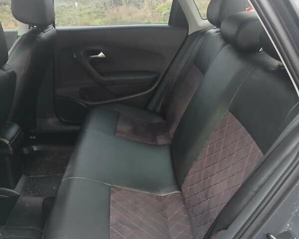 Серый Фольксваген Поло, объемом двигателя 1.6 л и пробегом 203 тыс. км за 6200 $, фото 7 на Automoto.ua