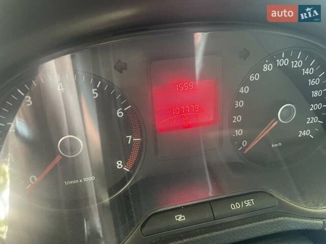 Сірий Фольксваген Поло, об'ємом двигуна 1.6 л та пробігом 108 тис. км за 7500 $, фото 1 на Automoto.ua