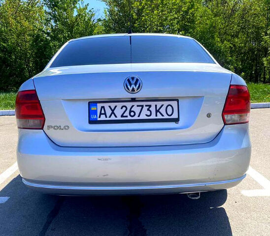 Серый Фольксваген Поло, объемом двигателя 1.6 л и пробегом 181 тыс. км за 6800 $, фото 2 на Automoto.ua