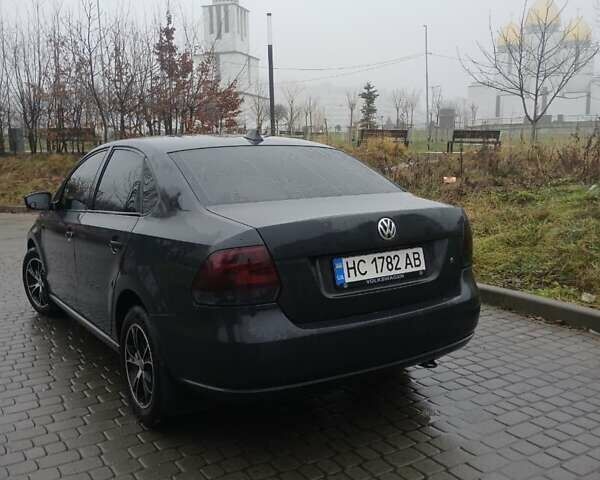Серый Фольксваген Поло, объемом двигателя 1.6 л и пробегом 203 тыс. км за 6200 $, фото 2 на Automoto.ua