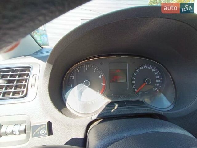 Сірий Фольксваген Поло, об'ємом двигуна 1.6 л та пробігом 295 тис. км за 6000 $, фото 8 на Automoto.ua