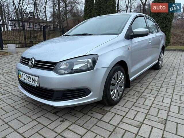 Серый Фольксваген Поло, объемом двигателя 1.6 л и пробегом 173 тыс. км за 5850 $, фото 2 на Automoto.ua