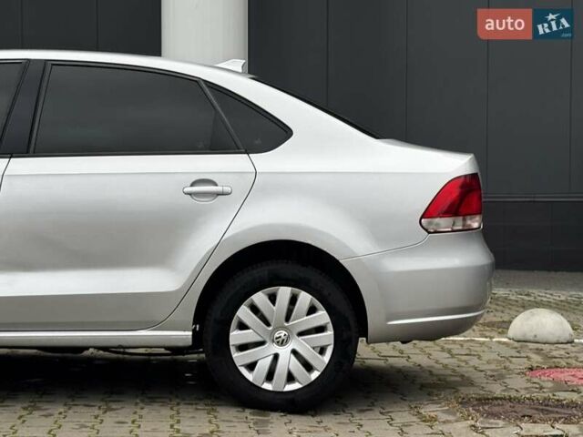 Серый Фольксваген Поло, объемом двигателя 1.6 л и пробегом 192 тыс. км за 5900 $, фото 5 на Automoto.ua