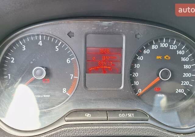 Серый Фольксваген Поло, объемом двигателя 1.6 л и пробегом 89 тыс. км за 7000 $, фото 14 на Automoto.ua