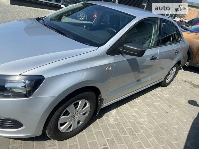Сірий Фольксваген Поло, об'ємом двигуна 1.6 л та пробігом 108 тис. км за 7500 $, фото 4 на Automoto.ua