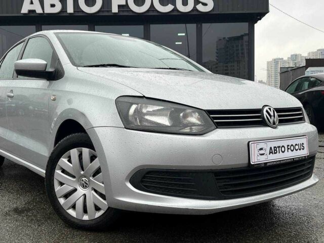 Серый Фольксваген Поло, объемом двигателя 1.6 л и пробегом 166 тыс. км за 8490 $, фото 1 на Automoto.ua