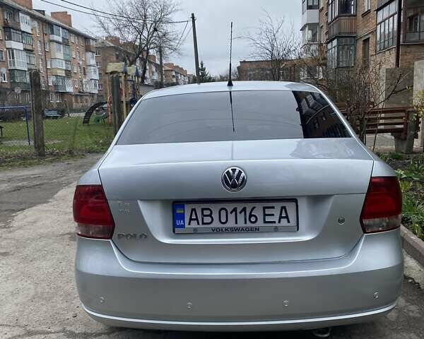 Серый Фольксваген Поло, объемом двигателя 1.6 л и пробегом 122 тыс. км за 7300 $, фото 1 на Automoto.ua