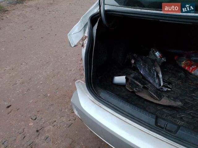 Серый Фольксваген Поло, объемом двигателя 1.6 л и пробегом 114 тыс. км за 3900 $, фото 17 на Automoto.ua