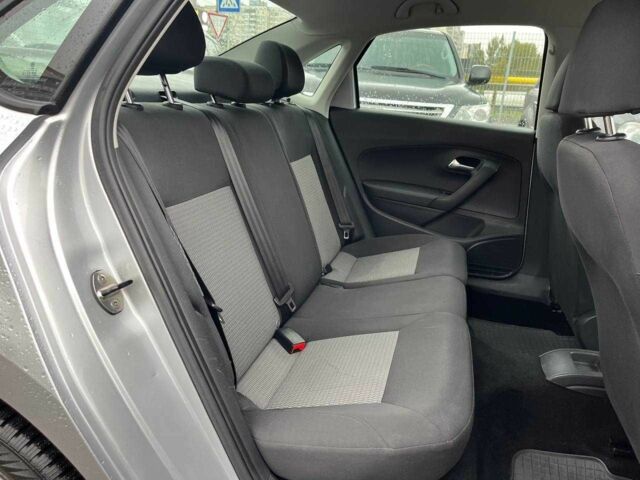 Серый Фольксваген Поло, объемом двигателя 1.6 л и пробегом 166 тыс. км за 8490 $, фото 10 на Automoto.ua