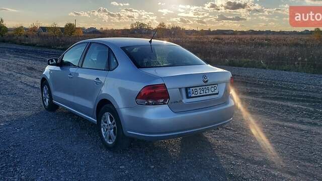 Серый Фольксваген Поло, объемом двигателя 1.6 л и пробегом 270 тыс. км за 6200 $, фото 3 на Automoto.ua