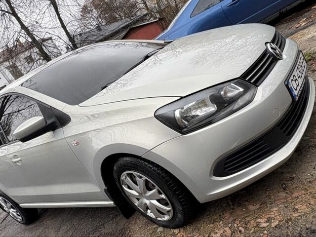 Серый Фольксваген Поло, объемом двигателя 1.6 л и пробегом 148 тыс. км за 8400 $, фото 1 на Automoto.ua