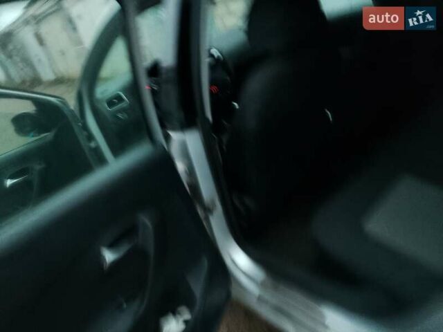 Серый Фольксваген Поло, объемом двигателя 1.6 л и пробегом 114 тыс. км за 3900 $, фото 16 на Automoto.ua