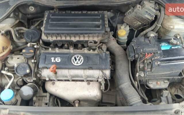 Серый Фольксваген Поло, объемом двигателя 1.6 л и пробегом 113 тыс. км за 7400 $, фото 19 на Automoto.ua
