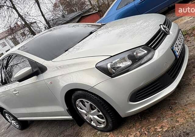 Серый Фольксваген Поло, объемом двигателя 1.6 л и пробегом 148 тыс. км за 8400 $, фото 5 на Automoto.ua