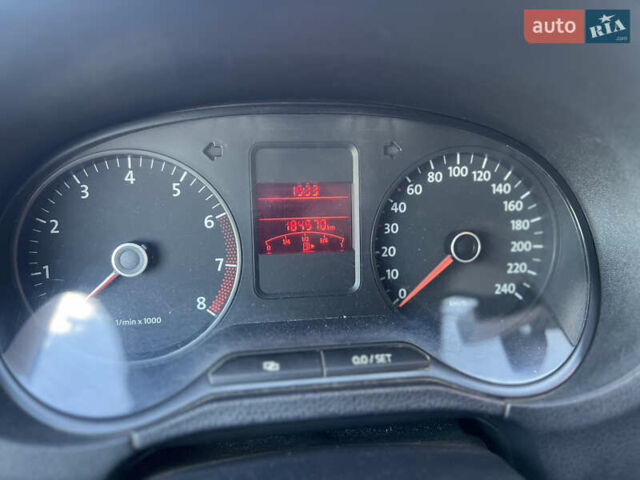 Сірий Фольксваген Поло, об'ємом двигуна 1.6 л та пробігом 184 тис. км за 7300 $, фото 9 на Automoto.ua