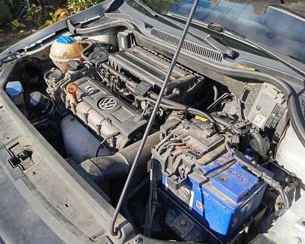 Сірий Фольксваген Поло, об'ємом двигуна 1.6 л та пробігом 216 тис. км за 6500 $, фото 6 на Automoto.ua