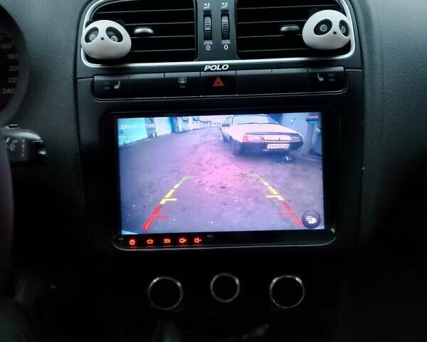 Серый Фольксваген Поло, объемом двигателя 1.6 л и пробегом 114 тыс. км за 3900 $, фото 7 на Automoto.ua