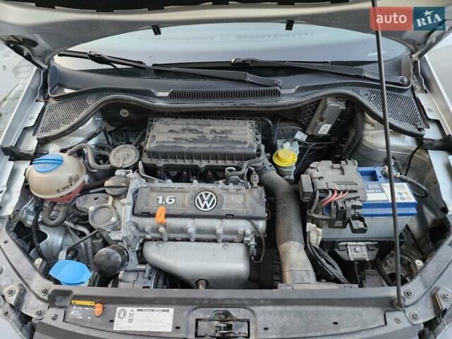 Серый Фольксваген Поло, объемом двигателя 1.6 л и пробегом 123 тыс. км за 7000 $, фото 11 на Automoto.ua