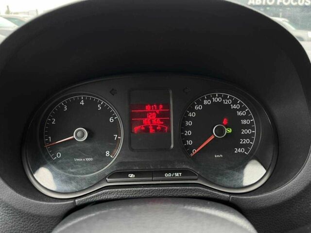 Серый Фольксваген Поло, объемом двигателя 1.6 л и пробегом 166 тыс. км за 8490 $, фото 18 на Automoto.ua