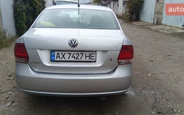 Серый Фольксваген Поло, объемом двигателя 1.6 л и пробегом 113 тыс. км за 7400 $, фото 5 на Automoto.ua
