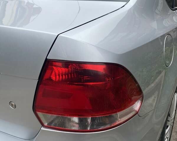 Серый Фольксваген Поло, объемом двигателя 1.6 л и пробегом 122 тыс. км за 7300 $, фото 19 на Automoto.ua