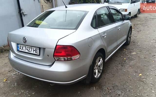 Серый Фольксваген Поло, объемом двигателя 1.6 л и пробегом 113 тыс. км за 7400 $, фото 3 на Automoto.ua