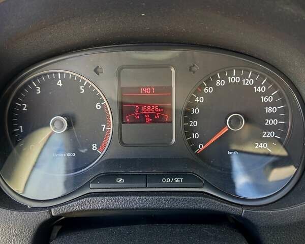 Сірий Фольксваген Поло, об'ємом двигуна 1.6 л та пробігом 216 тис. км за 6500 $, фото 3 на Automoto.ua