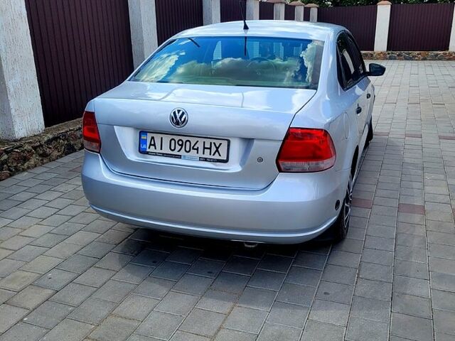 Сірий Фольксваген Поло, об'ємом двигуна 1.6 л та пробігом 270 тис. км за 5700 $, фото 2 на Automoto.ua