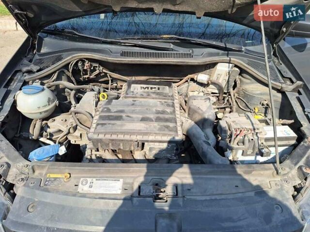 Сірий Фольксваген Поло, об'ємом двигуна 1.6 л та пробігом 335 тис. км за 7700 $, фото 17 на Automoto.ua