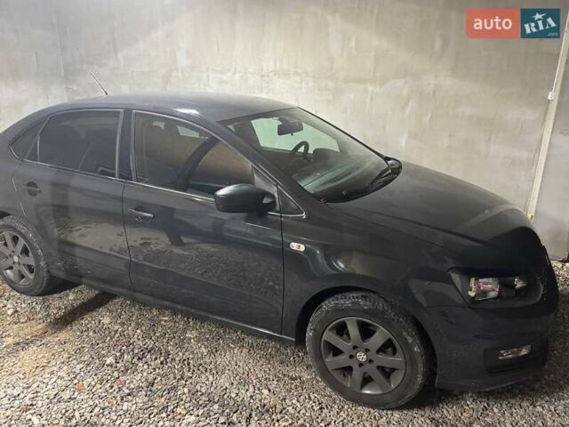 Серый Фольксваген Поло, объемом двигателя 1.6 л и пробегом 90 тыс. км за 8600 $, фото 2 на Automoto.ua