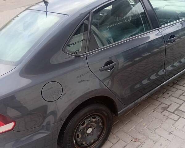 Сірий Фольксваген Поло, об'ємом двигуна 1.6 л та пробігом 460 тис. км за 6500 $, фото 9 на Automoto.ua